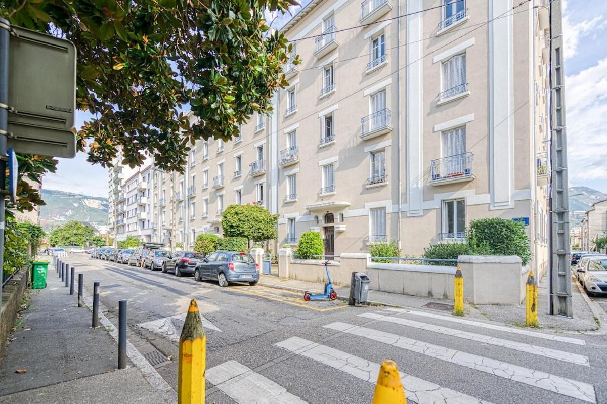 2 Pieces Tout Confort, Deco Moderne, Wifi Fibre Grenoble Zewnętrze zdjęcie